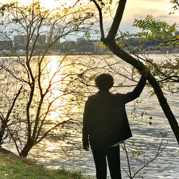 Meet your Posher, Joel - Picture 1 of 1